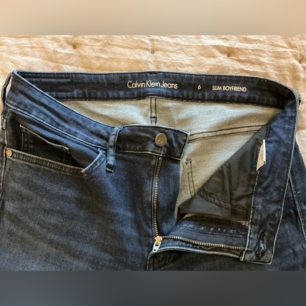 Calvin Klein Slim Boyfriend Women’s Denim Jeans Size 6 - Picture 3 of 9